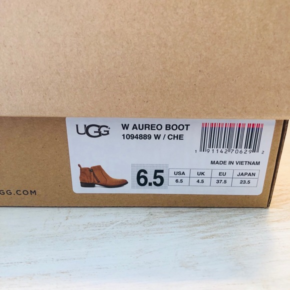 Ugg Bootie Size 6.5 - Picture 3 of 8
